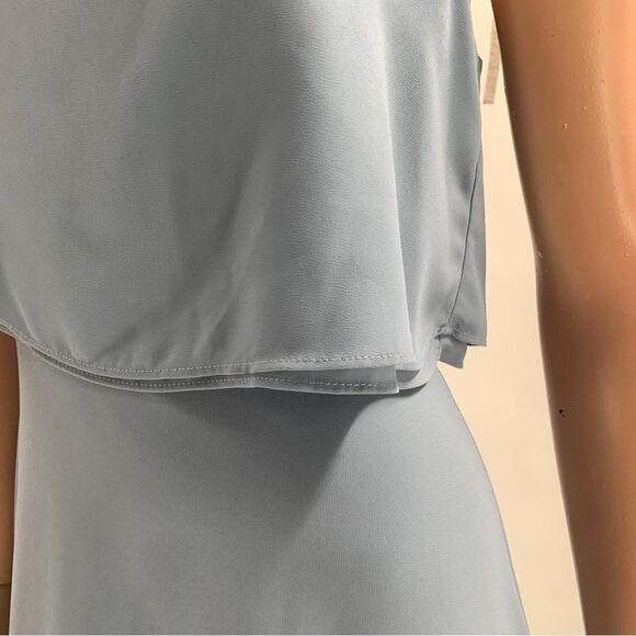 Lulu’s SIZE XS Powder Blue Sleeveless nw/Open Back Detail andDefined Waist Gown - Picture 4 of 10